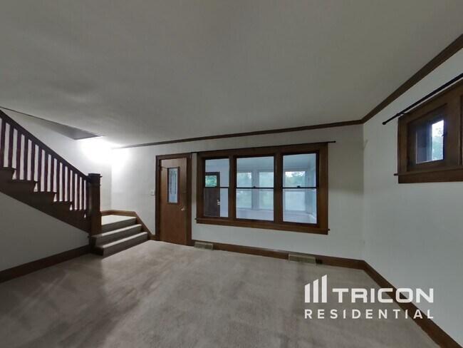 Foto del edificio - 2322 NE Stinson Pkwy