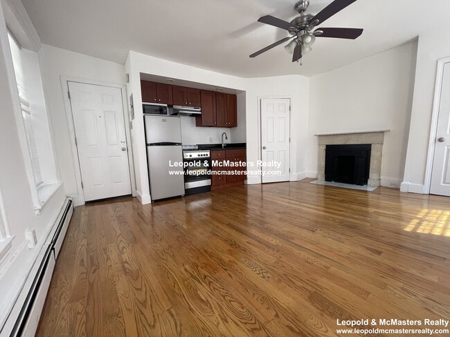 Foto del edificio - 22 Joy St