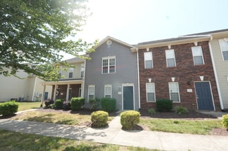Building Photo - 128 Locomotive Ln