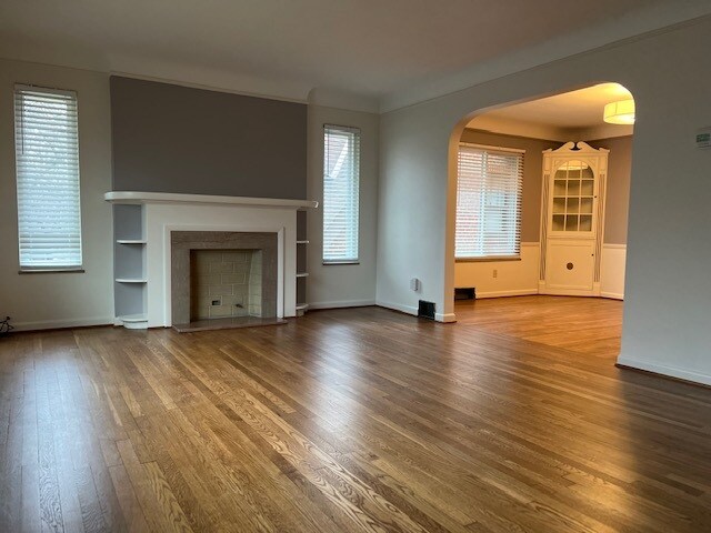 11509 Lake Ave Cleveland, OH 44102 – photo 3