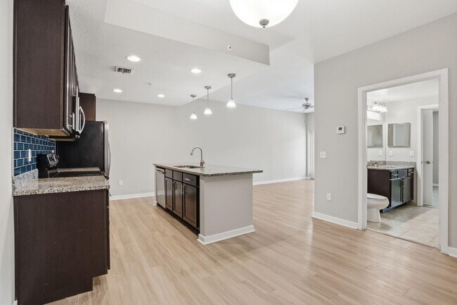 Foto del edificio - 3601 High Ridge Rd