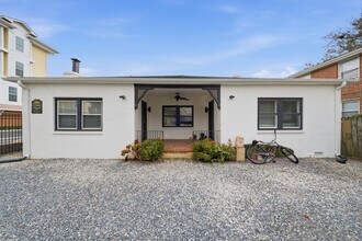 Building Photo - 316 24th St Building Photo - 316 24th St