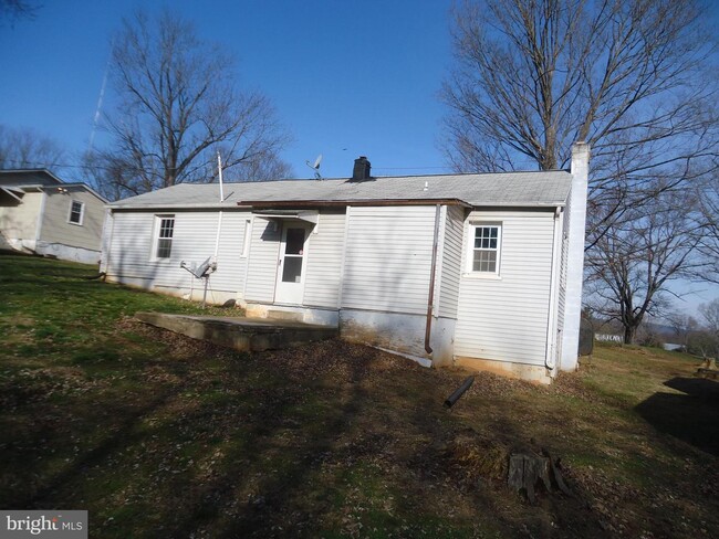 Building Photo - 37291 Grass Roots Ln