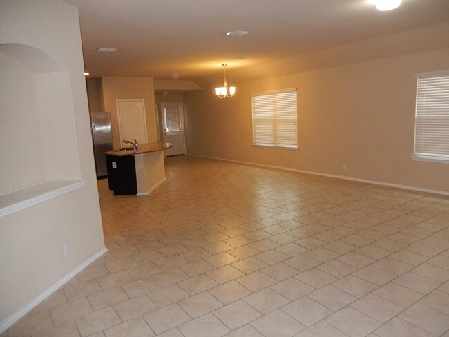 Building Photo - 2711 Sunset Bend