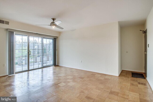 Foto del edificio - 5603 Franconia Rd