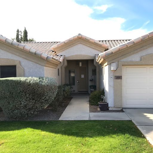 Building Photo - 542 N Falcon Dr