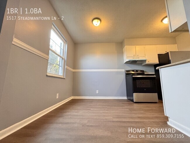 Foto del edificio - 1517 Steadmantown Ln