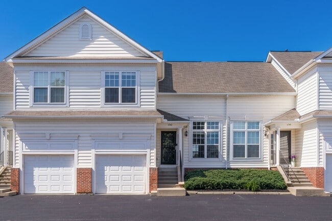 Building Photo - 6342 Downwing Ln
