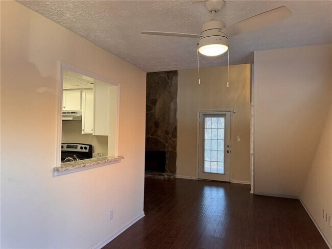 Foto del edificio - 1717 Wynndowne Trail