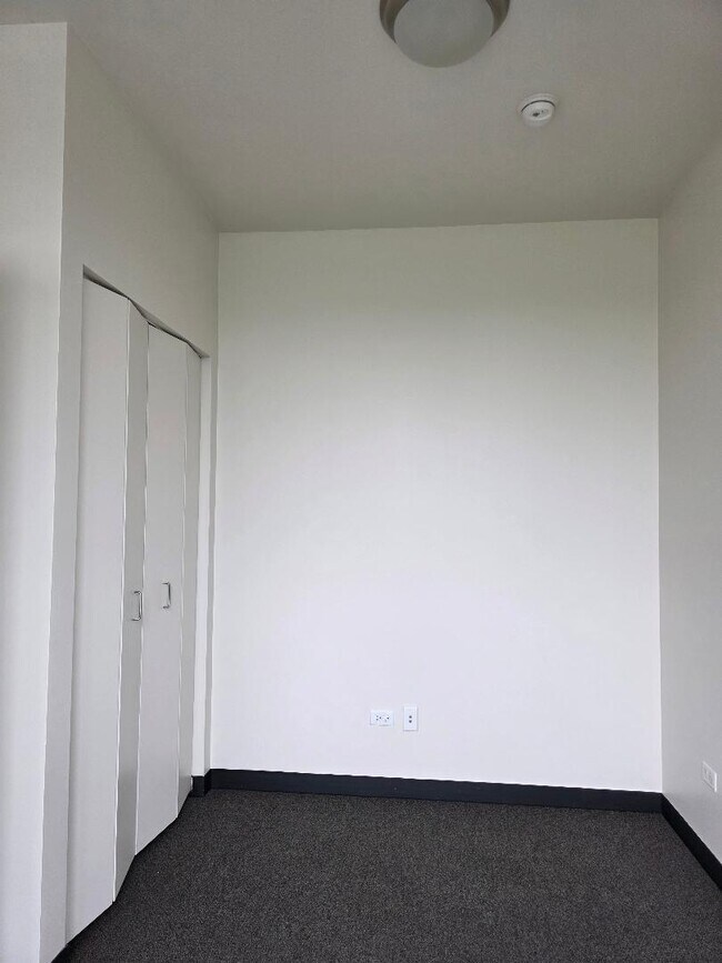 Foto del edificio - 3643 S State St