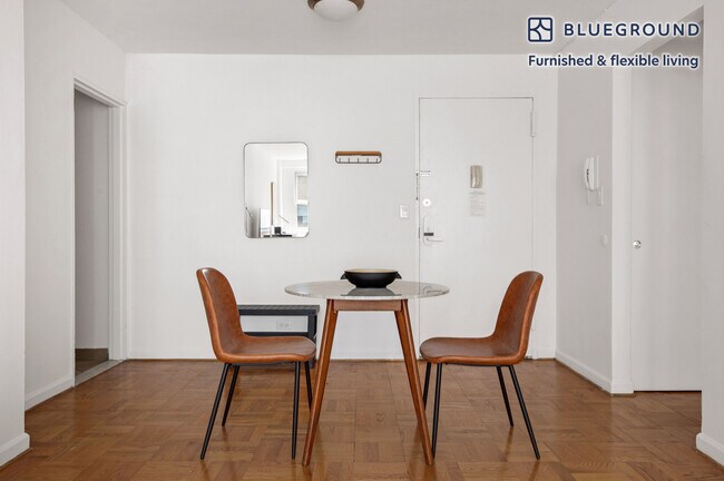 Foto del edificio - 420 E 80th St