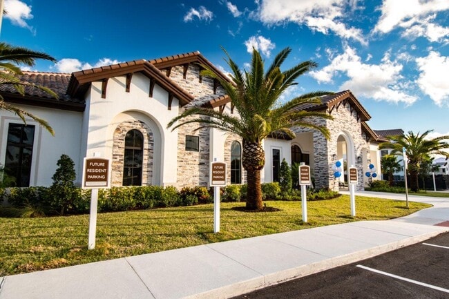 Building Photo - Legacy at Oakwood Landing