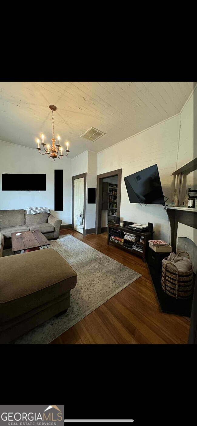 Foto del edificio - 834 Fulton Terrace SE