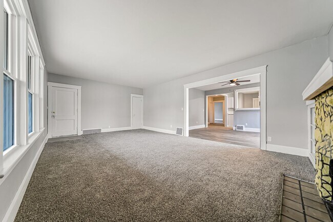 Foto del edificio - 841-841 Allison Ave