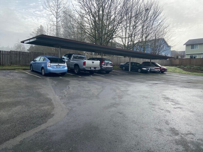 Foto del edificio - 26525 NE Allen Ct