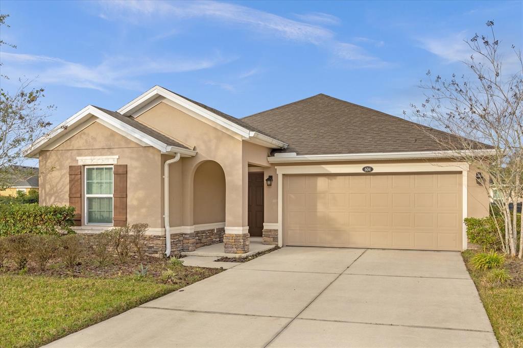 Primary Photo - 604 Champion Ridge Dr