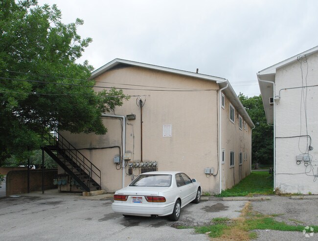 Building Photo - 101 W Starr Ave