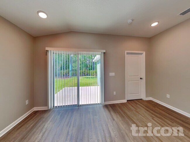 Building Photo - 470 Chandler Dr