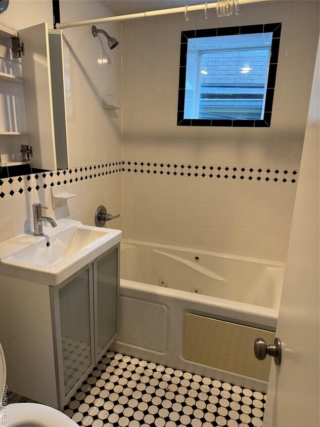 Foto del edificio - 58 Main St