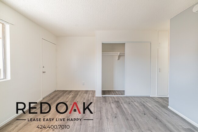 Foto del edificio - 7125 E Gage Ave