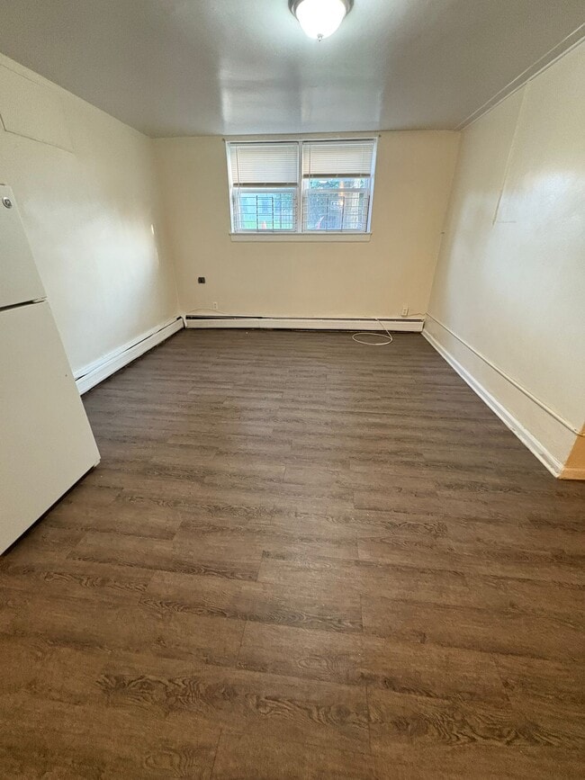 79 Hopkins Ave 2A - 91 Hopkins Pl