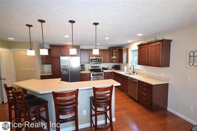 Foto del edificio - 3 br, 3 bath House - 1830 S West Bayshore