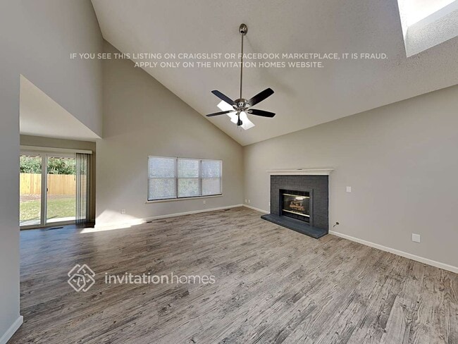 Building Photo - 7851 Potomac Dr