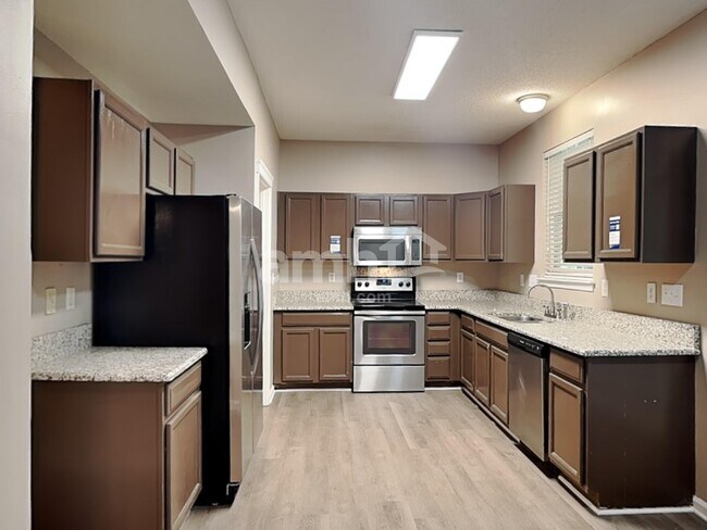 Foto del edificio - 5641 Winslow Ave NW