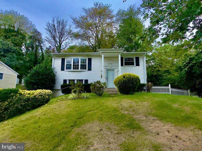 Foto principal - 15404 Michigan Rd.
