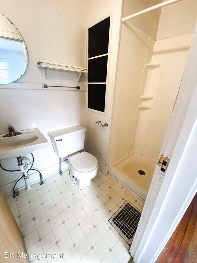 Building Photo - 1 br, 1 bath House - 256 Marstellar St