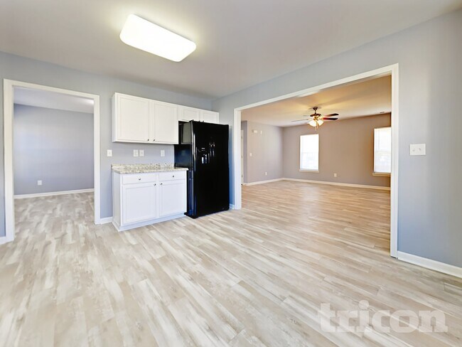 Foto del edificio - 1410 Cherith Ct NW