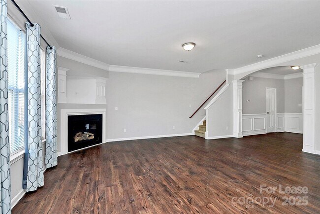 Foto del edificio - 3808 Herkimer Dr