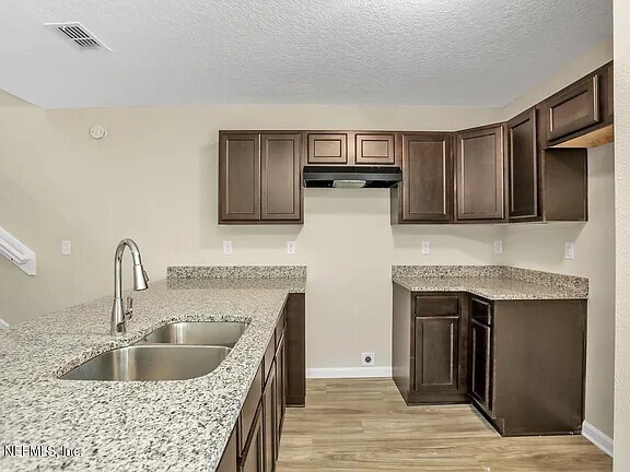 Foto del edificio - 10963 Hidden Haven Ct