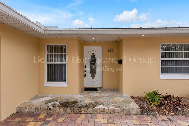 Foto del edificio - 283 N Ranger Blvd