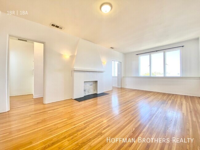 Foto del edificio - 706 N Curson Ave
