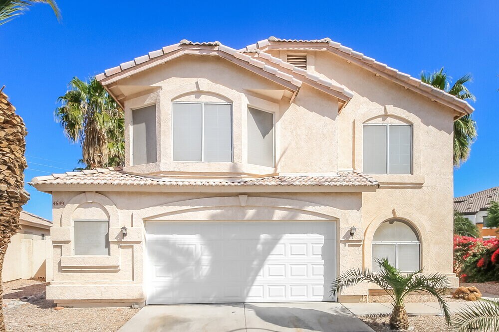 Foto principal - 4649 E Towne Ln