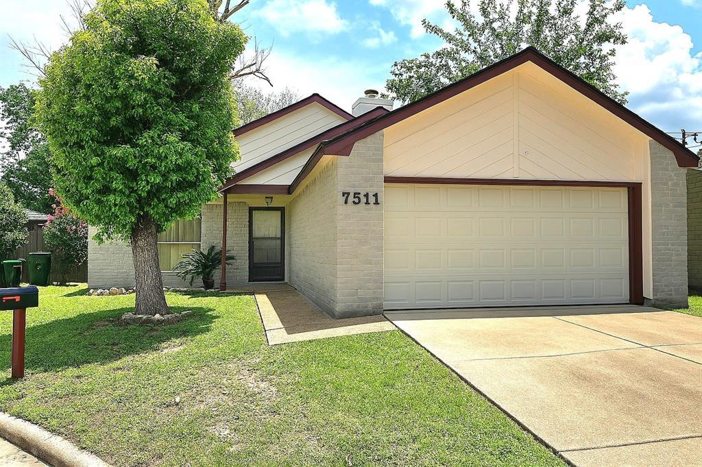 Foto principal - 7511 Basil Ln