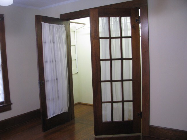 Foto del edificio - 710 E Adams St