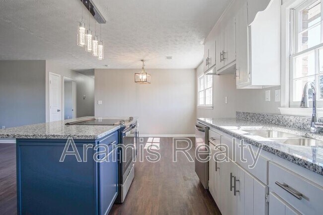 Foto del edificio - 180 White River Rd