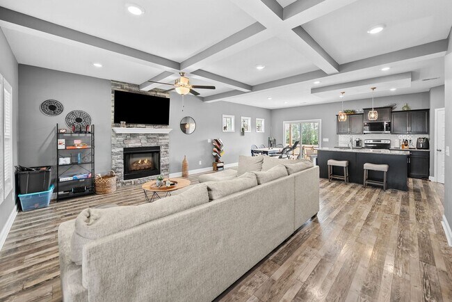 Foto del edificio - 1116 Eagle's View Dr