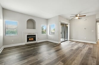 Building Photo - 8250 N Grand Canyon Dr