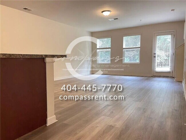 Building Photo - 2086 Belmont Cir NE