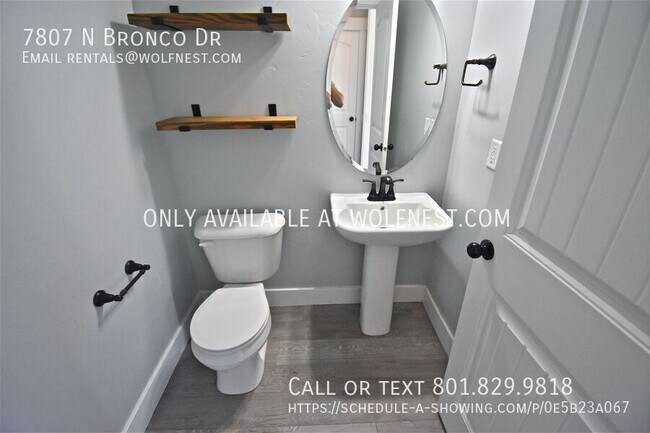 Foto del edificio - 7807 Bronco Dr