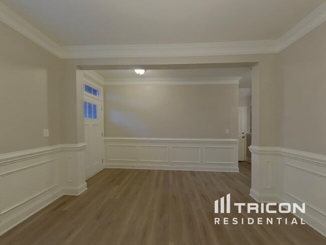 Building Photo - 3913 Norman View Dr