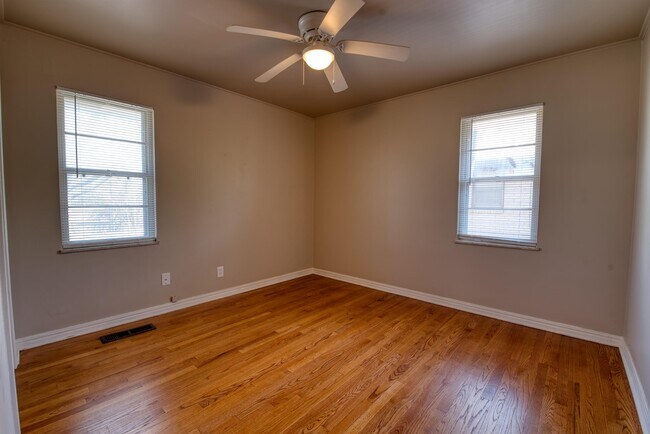 Building Photo - 3809 NW 51st St