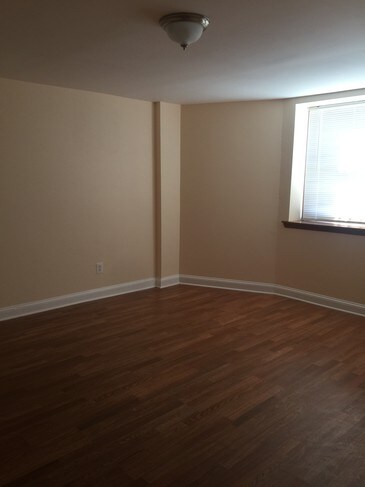 Foto del edificio - 2357 Eutaw Pl