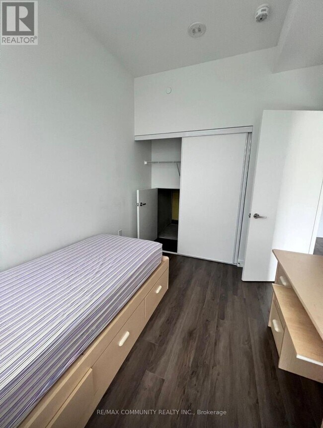 Photo du bâtiment - 3 Rosewater St