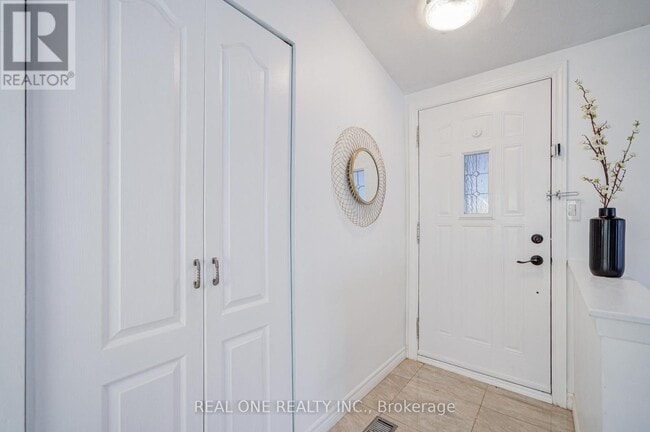 Building Photo - 336 Hampton Heath Rd