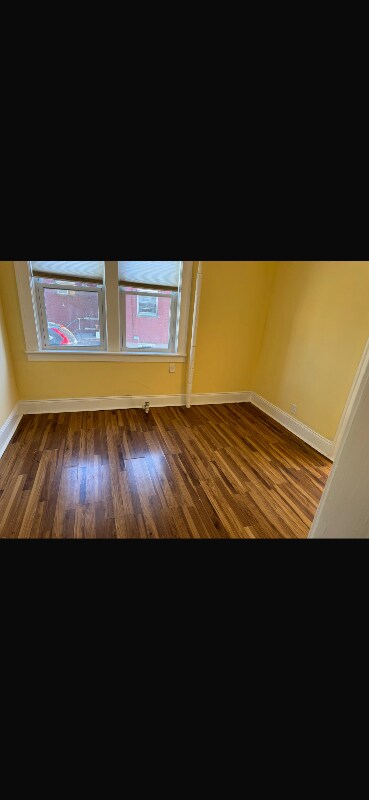Foto del edificio - 334 Midland Ave