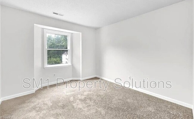 Foto del edificio - 2328 W Vandalia Rd